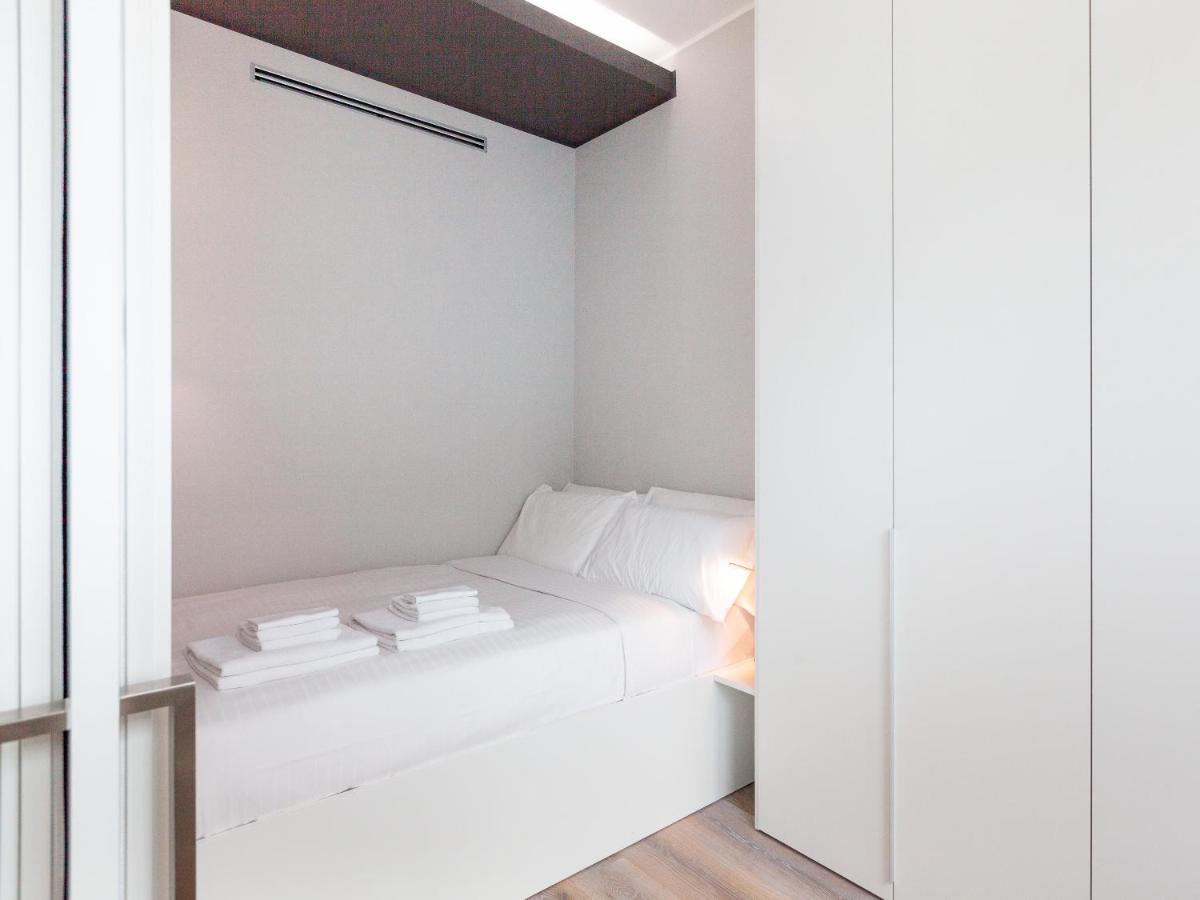 Easyhomes-City Centre Suites Milano Eksteriør bilde