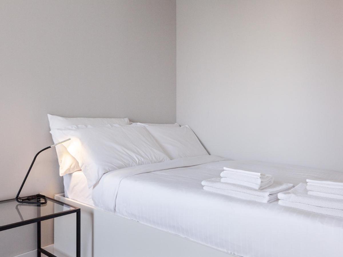 Easyhomes-City Centre Suites Milano Eksteriør bilde