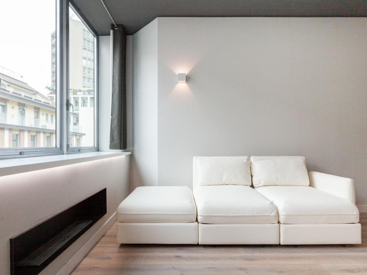 Easyhomes-City Centre Suites Milano Eksteriør bilde