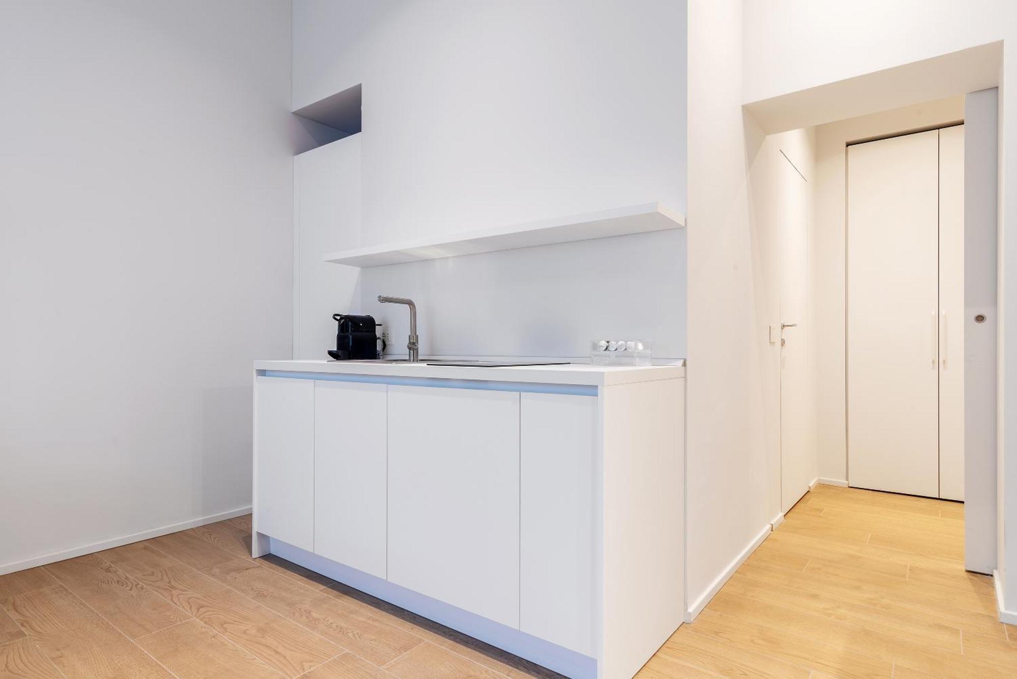 Easyhomes-City Centre Suites Milano Eksteriør bilde
