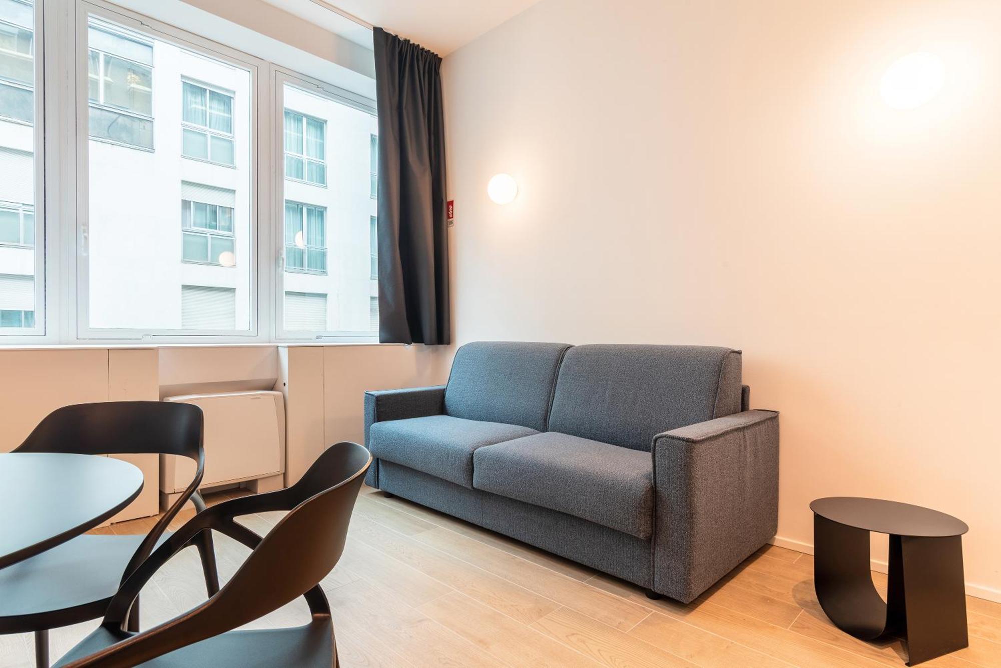 Easyhomes-City Centre Suites Milano Eksteriør bilde